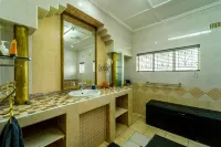 Zambezi Family Lodge - Elephant Room