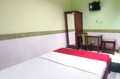 RedDoorz Syariah Near Bypass Krian
