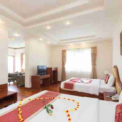 順安凰燕飯店 Rooms