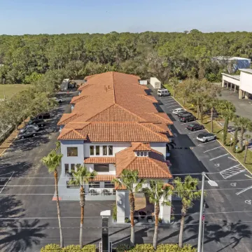 Quality Inn Daytona Speedway - I-95 Отели рядом с достопримечательностью «Выставочный и конгресс-центр Ocean Center»