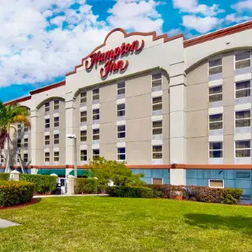 Hampton Inn Ft. Lauderdale Airport North Cruise Port Отели рядом с достопримечательностью «Museum of Discovery and Science»