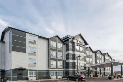 Microtel Inn & Suites by Wyndham Fort St John Các khách sạn ở Peace River C