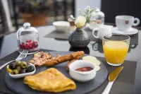 Tbilisi Inn - breakfast