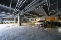 Yeongdeok E (e Motel) - parking
