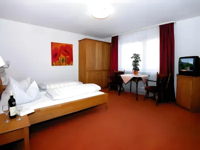Hotel-Fritz Hotels near Schöne Aussicht