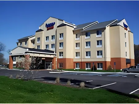 Fairfield Inn & Suites Seymour