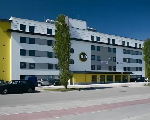 B&B HOTEL München-Messe Kamar Photos
