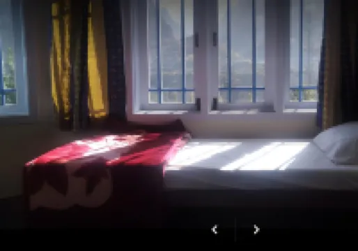 Diran Peak View Hotel