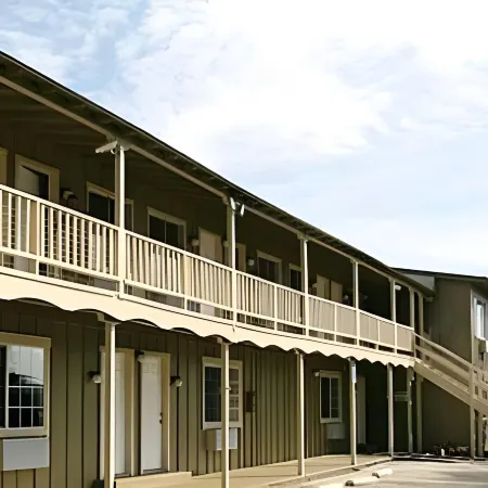 Lamplighter Motel Clearlake