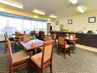 Super 8 by Wyndham Calgary/Airport Hotels in Chestermere