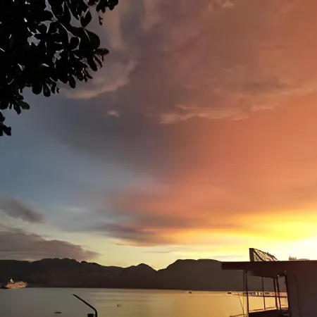 Fox Beach Resort and Dive Center, Inc