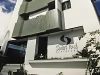 Flat Saint Paul Residence