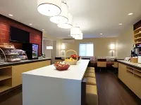 MainStay Suites Omaha Old Mill - Kitchens