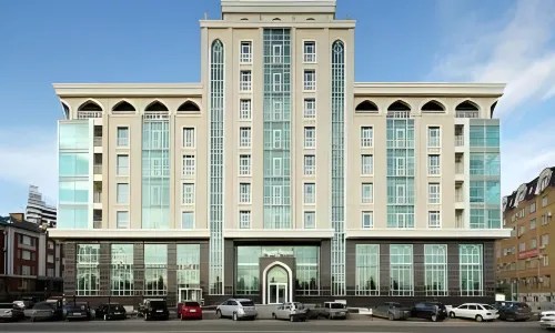 Bilyar Palace