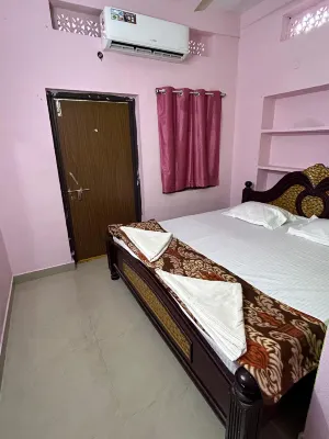 Hotel R Residency