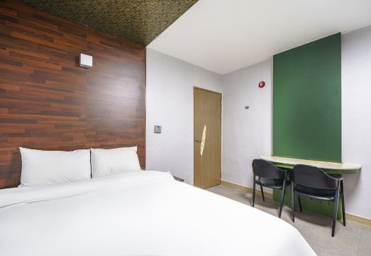 객실 넷플릭스 시청