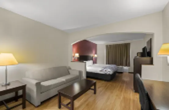 Red Roof Inn & Suites Albany, GA Hotels in Dougherty County