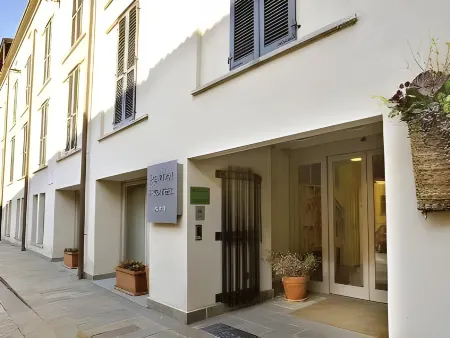 Parini Hotel Отели в г. Мероне