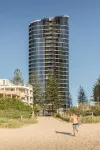 Vue Broadbeach - Official - spa