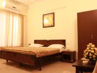 Hotel Utsav - Bintang 2