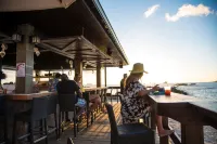 Simpson Bay Resort Marina & Spa - bar