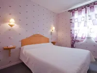 Logis Hôtel Parc Adelie 몽타그니레본 호텔