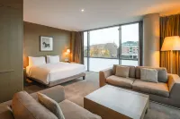 Radisson Blu Royal Hotel, Dublin - balcony