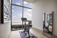 Loews Arlington Hotel - Gym