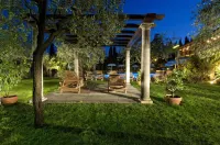 Villa Madrina Lovely and Dynamic Hotel Hotels in Garda