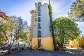 Hotel Real