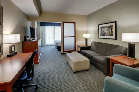 Drury Inn & Suites Grand Rapids