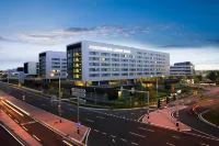Steigenberger Airport Hotel Amsterdam Các khách sạn gần Airport Park
