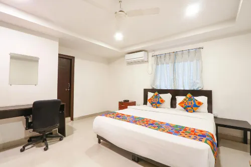 Hotel Blue Dawn Gachibowli, Near DLF Cyber City Hotels in Andhra Pradesh Housing Board Phase-IV