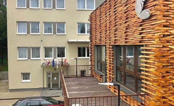 4. 호텔 수데티..