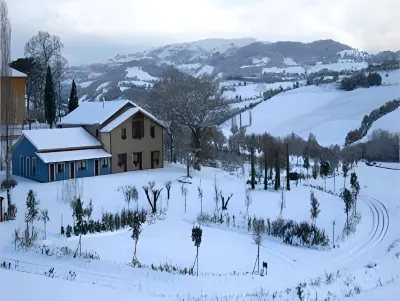 Country House le Calvie Hotels in 