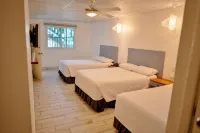 Hotel Casa Turquesa Hotels in Flores