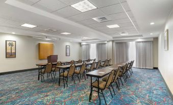 Best Western Plus Daphne Inn  Suites