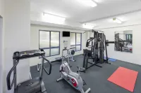 Ramada Resort by Wyndham Golden Beach - Gym