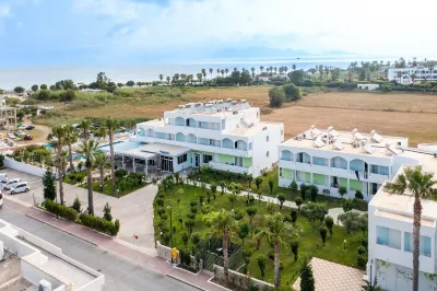 Tropical Sol Hotels near Lagada Beach