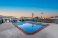 Studio 6 Suites Madera, CA - Yosemite فنادق في ماديرا