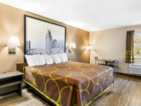 Super 8 by Wyndham Dickson Hoteles en Dickson