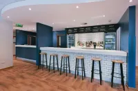 Travelodge Swansea Central - バー