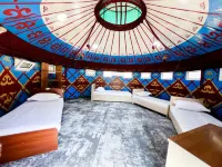 Akun Hotel Отели в г. Ош