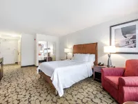 Hilton Garden Inn Oxnard/Camarillo Hotels near Airport Self Storage