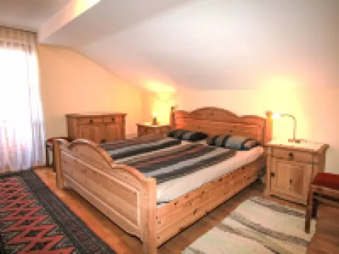 Plank Hotels in Stumm