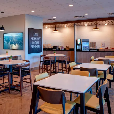 Fairfield Inn & Suites Columbus, IN