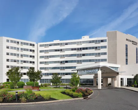 Delta Hotels Woodbridge Hotels in Iselin