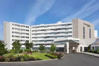 Delta Hotels Woodbridge - parking