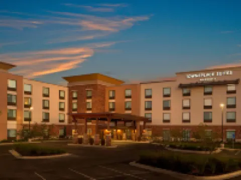 TownePlace Suites Foley at Owa フォーリーのホテル