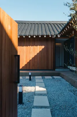Gangneung Jeodong Hanok Pension (newly built)